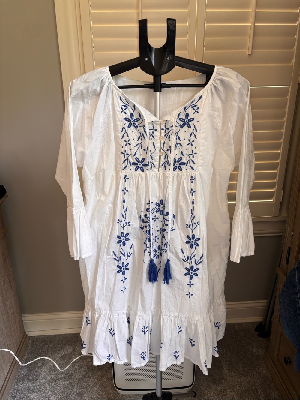 Roller Rabbit White Embroidered Boho Tunic Dress with Blue Tassels
